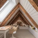 Traumhafte Am Park, Großer Balkon, Voll Ausgestattete Küche, Schreibtisch, Wifi, Smart Tv, Carport, Wallbox, Fahrräder Scheessel