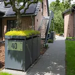 Traumhafte Am Park, Großer Balkon, Voll Ausgestattete Küche, Schreibtisch, Wifi, Smart Tv, Carport, Wallbox, Fahrräder Apartamento *